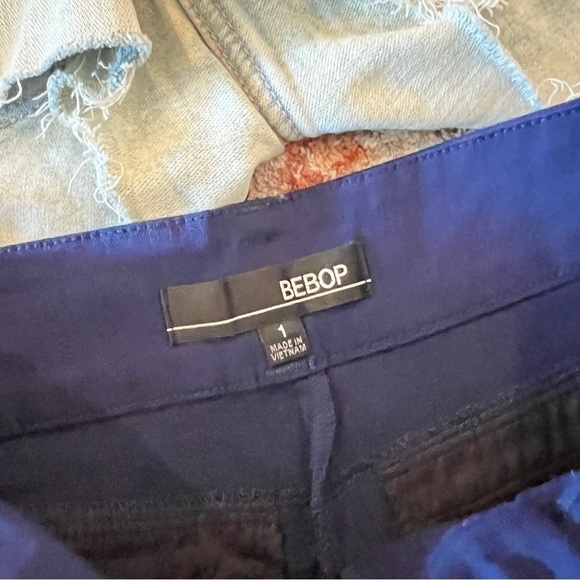 Bundle of Five Women’s Shorts Denim Classic Short Shorts size 1 - Picture 6 of 9